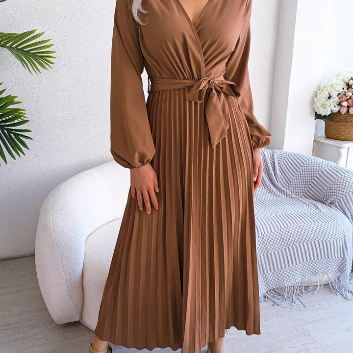 NoEnName_Null  V-Neck