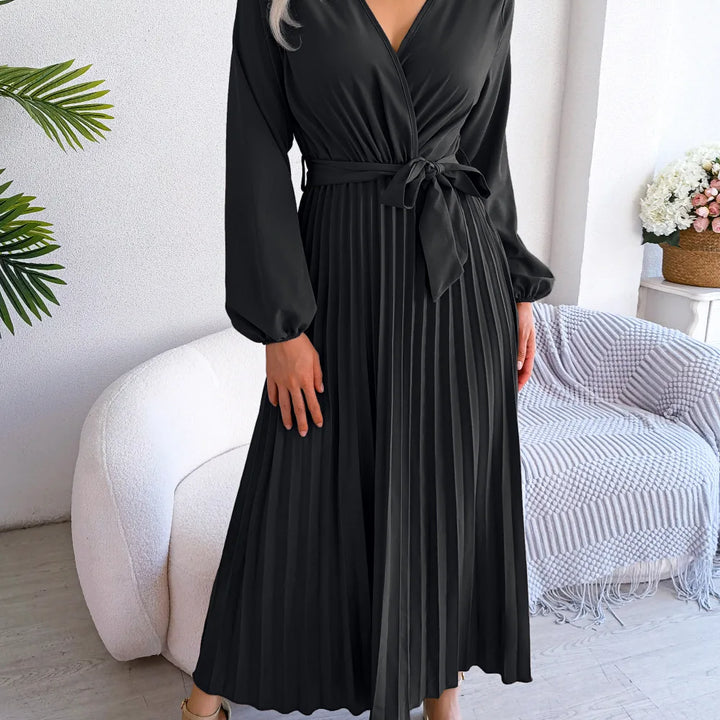 NoEnName_Null  V-Neck